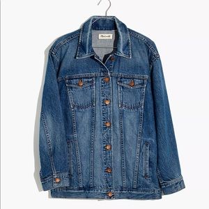 - Madewell The Oversized Jean Jacket in Wortham Wash size xs